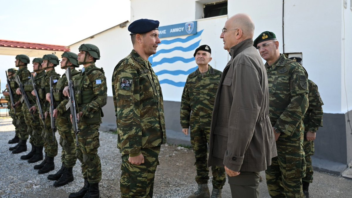 Yunanistan Savunma Bakanı Dendias, Lozan ve Paris Antlaşmaları'nı İhlal Eden Askeri Üsse Ziyaret Gerçekleştirdi