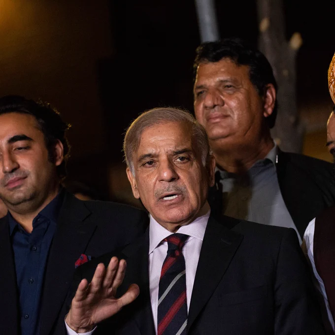 Pakistan Başbakanı Şahbaz Şerif: 'Silahlı Kuvvetlerimiz İşgalcileri Ezecektir'