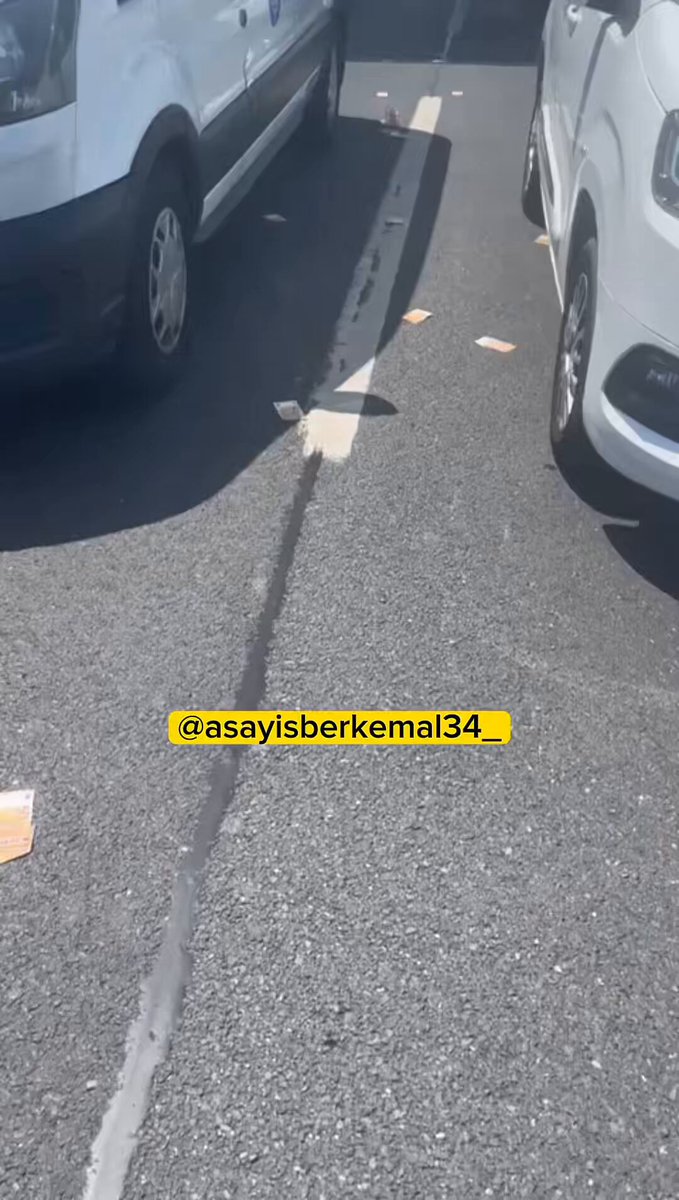 İstanbul Şirinevler'de E5 Karayolunda Euro Saçma İddiası
