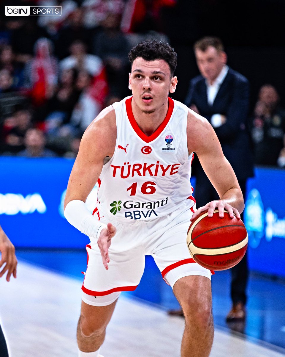 Anadolu Efes, David Mutaf ile 2 Yıllık Sözleşme İmzaladı