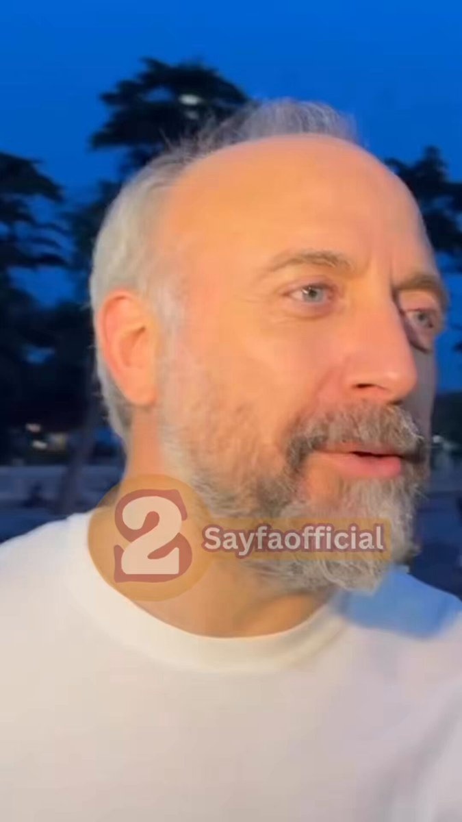 Halit Ergenç Çocuklarının Fotoğraflarını Çekilmesini İstedi: 