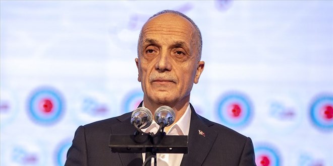 Kamu İşçisi Toplu Sözleşme Müzakerelerinde Bekleyiş Sürüyor: TÜRKİŞ'ten Hükümete Çağrı