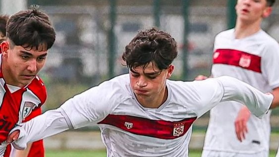 Karamanlı Halil Efe'nin Futboldaki Başarısı Sürüyor