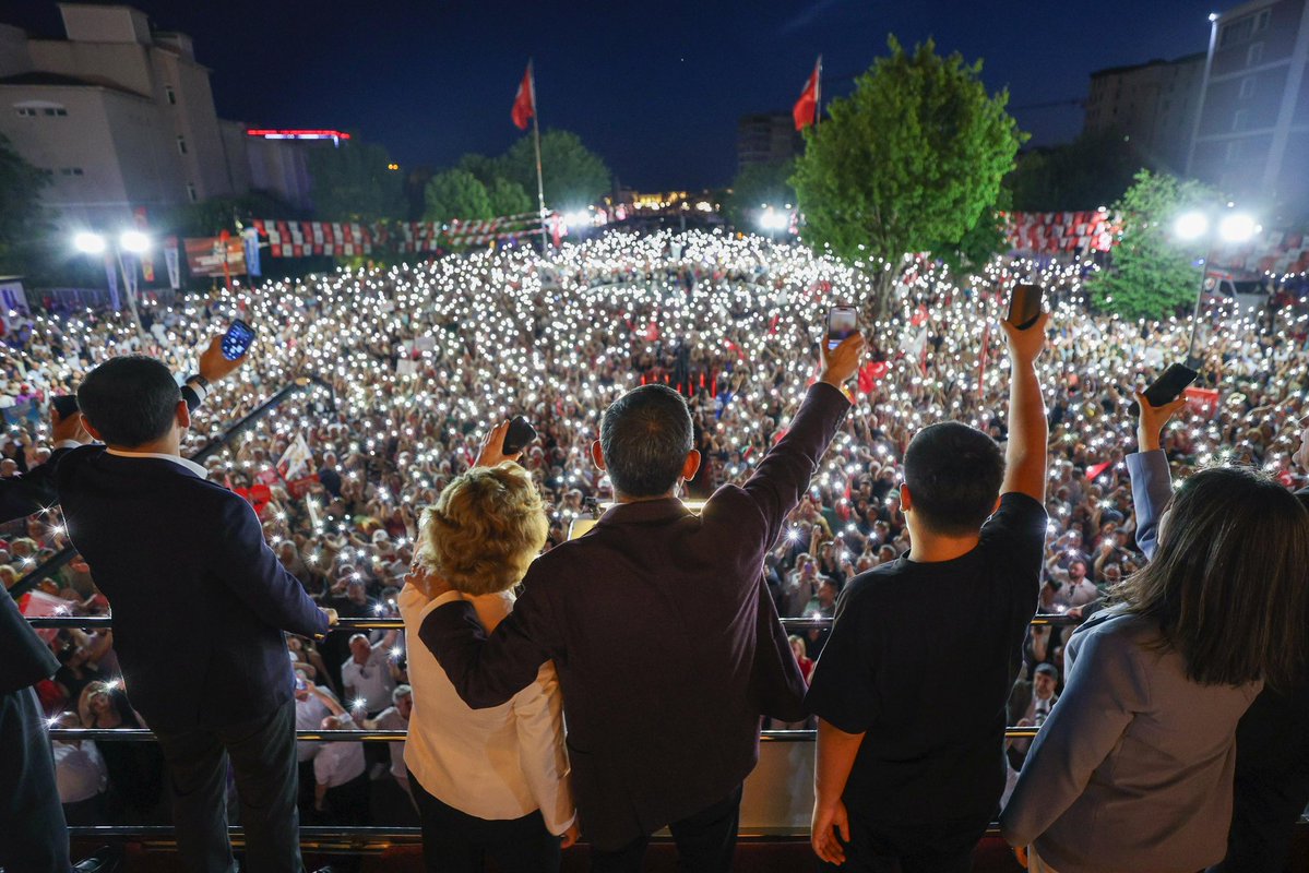 CHP Genel Başkanı Özel: Erken Seçim Tarihi 2 Kasım 2025
