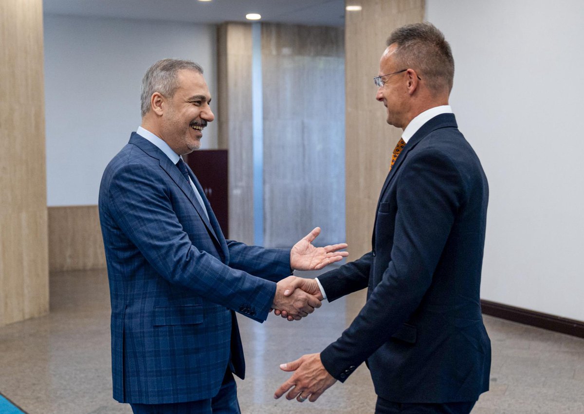 Dışişleri Bakanı Fidan, Macaristan Dışişleri Bakanı Szijjarto ile Ankara'da Görüştü