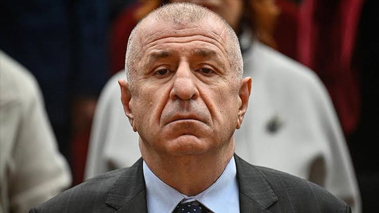 Belediye Başkanlarının Yargılanması Tartışmaları: Özdağ'dan Melih Gökçek Açıklaması
