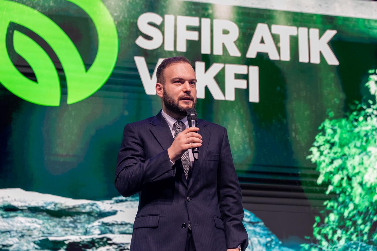 Sıfır Atık Vakfı Başkanı Samed Ağırbaş'tan Çöp Krizine Çözüm Çağrısı