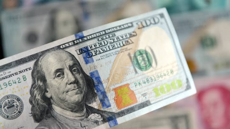 Commerzbank'tan Euro ve Dolar TL Yıl Sonu Tahmini Güncellendi