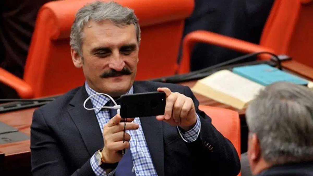AK Parti Sözcüsü Ömer Çelik'ten Türkiye Cumhuriyeti Açıklaması