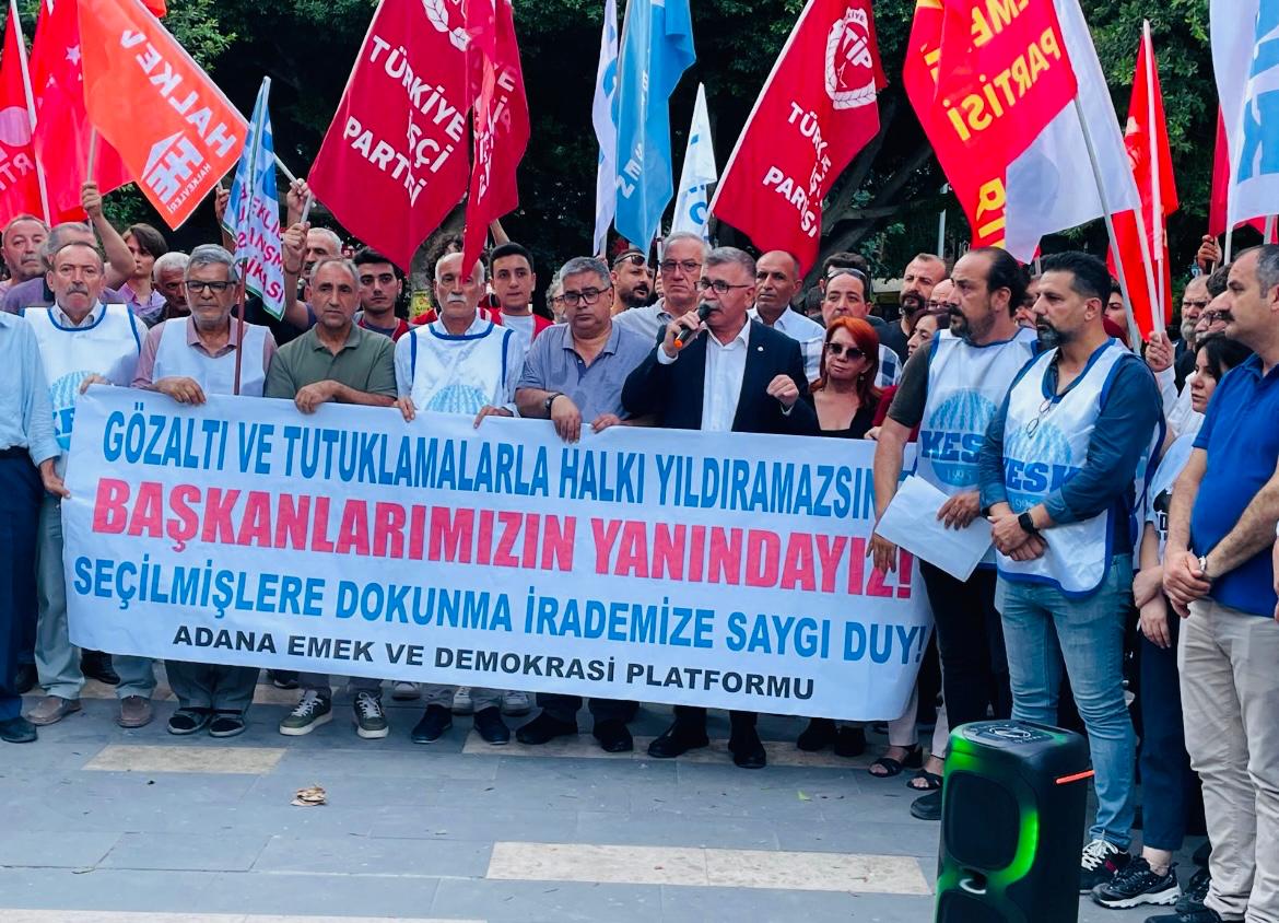Adana'da Zeydan Karalar'ın Gözaltına Alınmasına Karşı Emek Güçleri Alanlarda