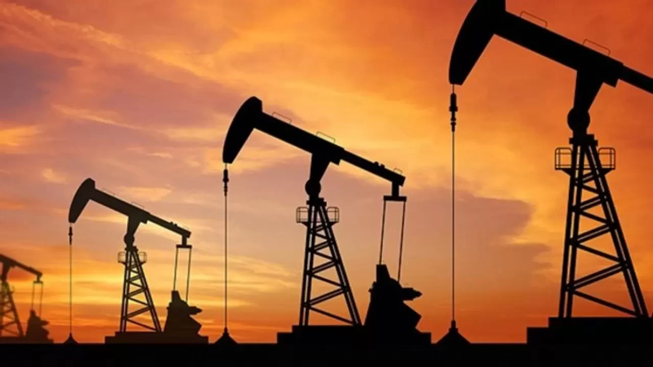 Brent Petrol Fiyatları Düşüşe Geçti: Varil Fiyatı 68.24 Dolara Geriledi