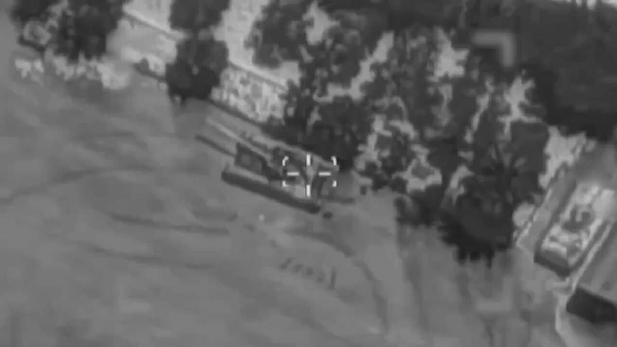 İsrail Ordusu Suriye'deki Hedefleri Vurdu: Görüntüler Yayınlandı