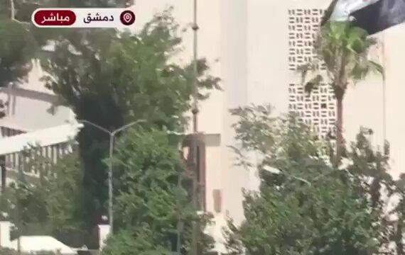 İsrail, Suriye Genelkurmay Başkanlığı Binasına Saldırı Düzenledi