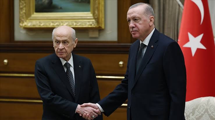 LGS Şaibe İddiaları Araştırma Önergesi Meclis'te Reddedildi
