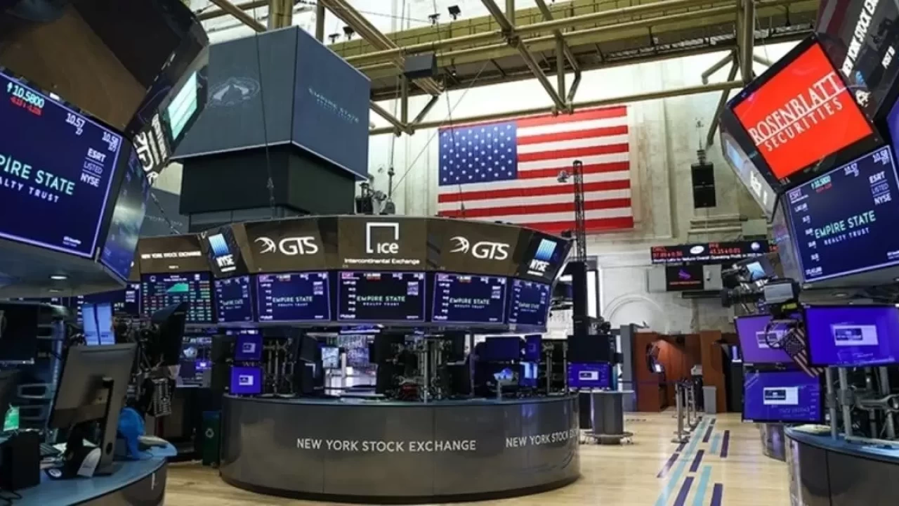 New York Borsası Güçlü Perakende Satış Verileriyle Yükselişe Geçti