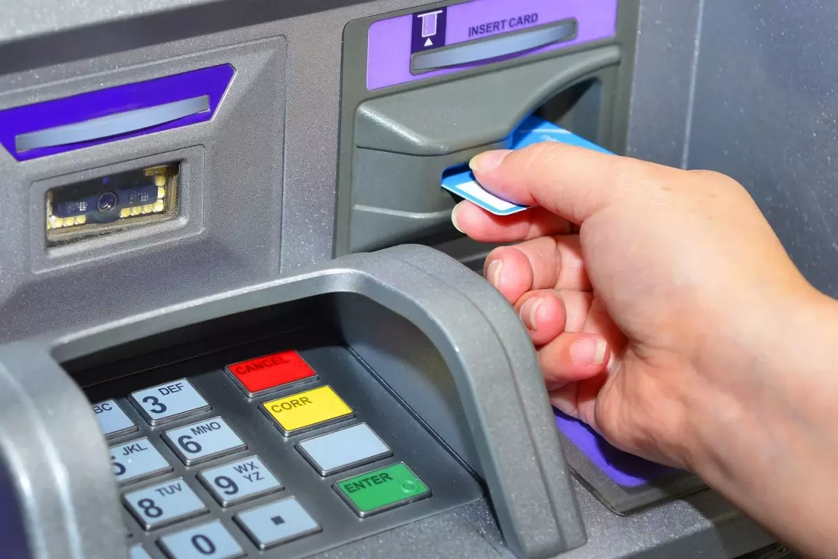 ATM Şifreleri Yenileniyor: Bankaların Dolandırıcılık Önlemi Yürürlüğe Girdi