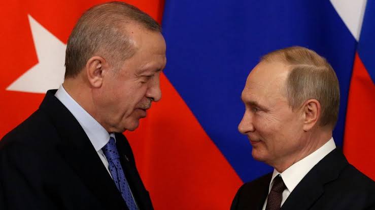Erdoğan ve Putin Haftaya Çin'de Görüşecek!
