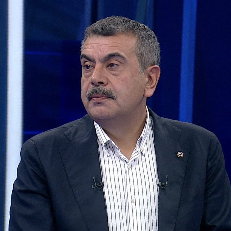 Milli Eğitim Bakanı Tekin'den Velilere Uyarı: Zorla Bağış İstemelerini Şikayet Edin