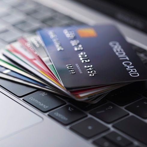 Merkez Bankası Kredi Kartı Faizlerini Düşürdü: Nakit Avans ve Kredili Mevduat Faizleri Azaldı!