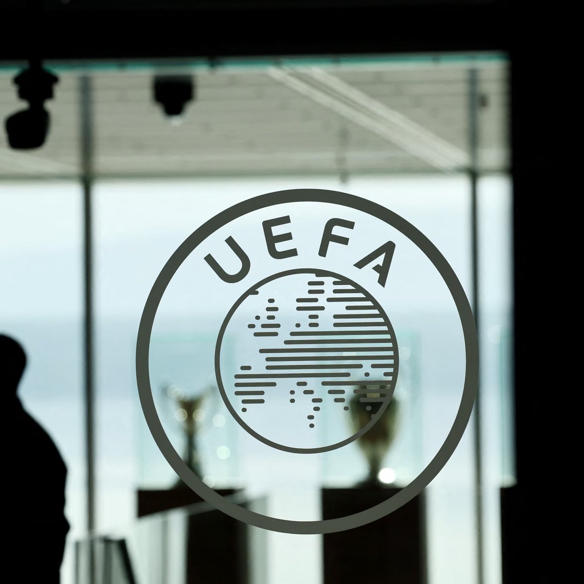 UEFA, İsrail'in Müsabakalardan Men Edilmesi Konusunu Değerlendirecek!
