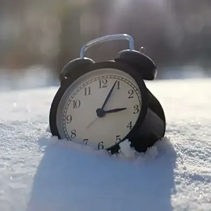 Avrupa Kış Saati Uygulamasına Geçti, Türkiye'de Durum Farklı