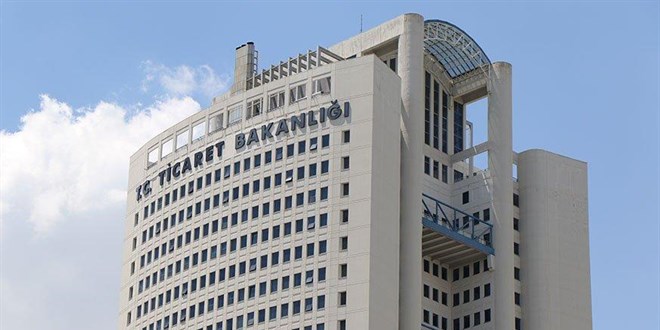 Ticaret Bakanlığı'ndan Gübre Kararı: Üre ve Bazı Azotlu Gübrelerde Vergi Sıfırlandı