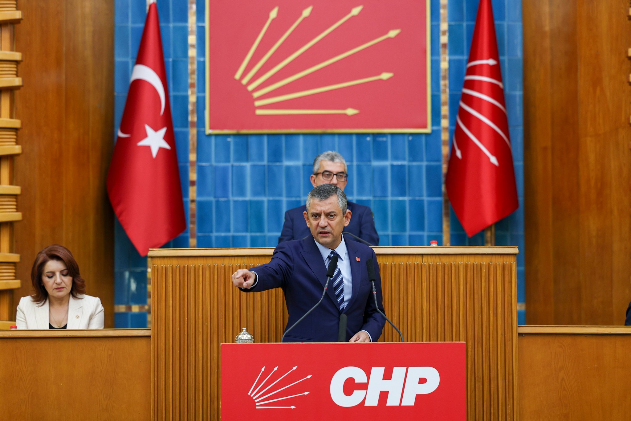 Özgür Özel'den Erdoğan'a Sert Açıklama: 