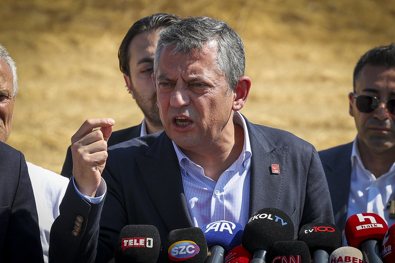 CHP Lideri Özgür Özel: “Bugün Bize Bu Zulmü Yapanların Yarın Burada Yargılanmayacağının Bir Garantisi Yok”