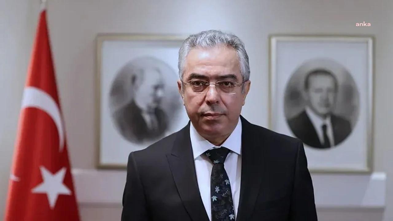 Mehmet Uçum : Cumhurbaşkanı Erdoğan'ın Adaylığı İçin Anayasa Değişikliğine Gerek Yok