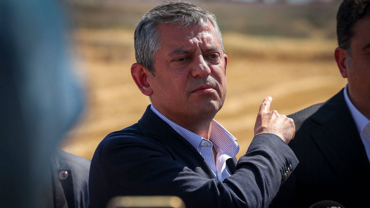  CHP Lideri Özel'den Bomba İmamoğlu Açıklaması: Kaçarsa Tayyip Bey Lokma Döktürür!