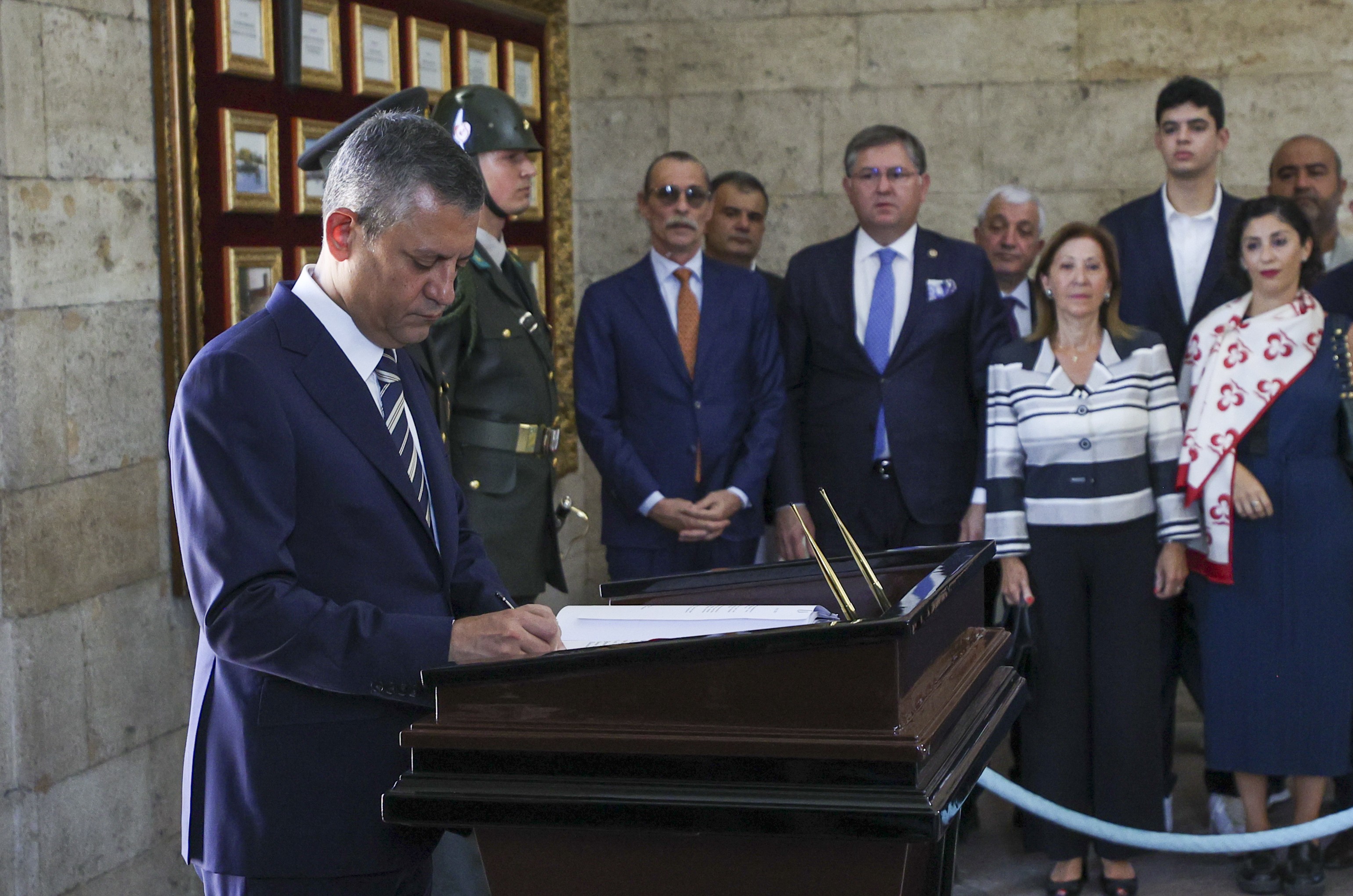 CHP Genel Başkanı Özgür Özel: Lozan, Ülkemizin Tapu Senedidir.