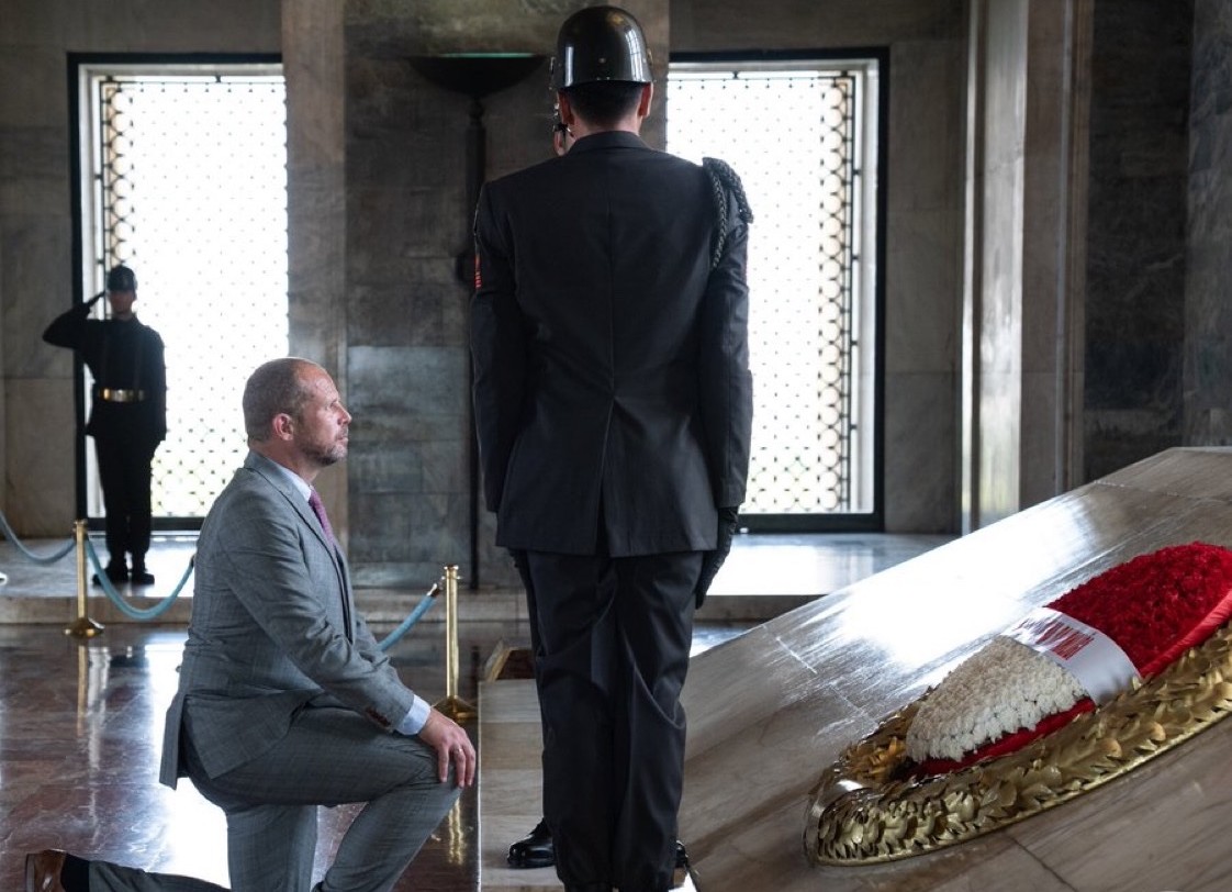 Belçika Savunma Bakanı Anıtkabir'de Atatürk'e Saygı Duruşu Yaptı