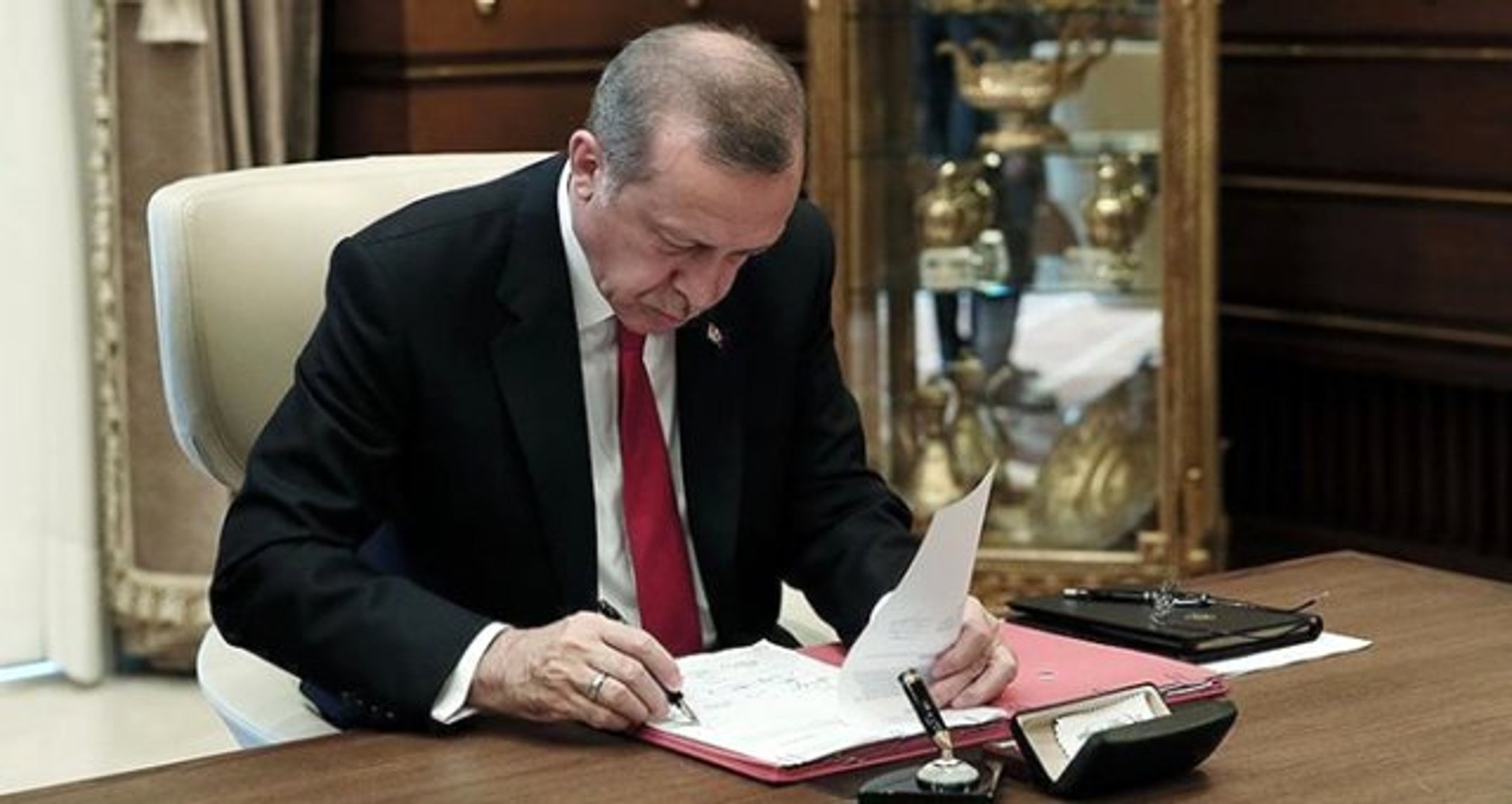 Jandarma ve Sahil Güvenlik Komutanlığı'nda Atama ve Terfi Kararları Resmi Gazete'de Yayımlandı