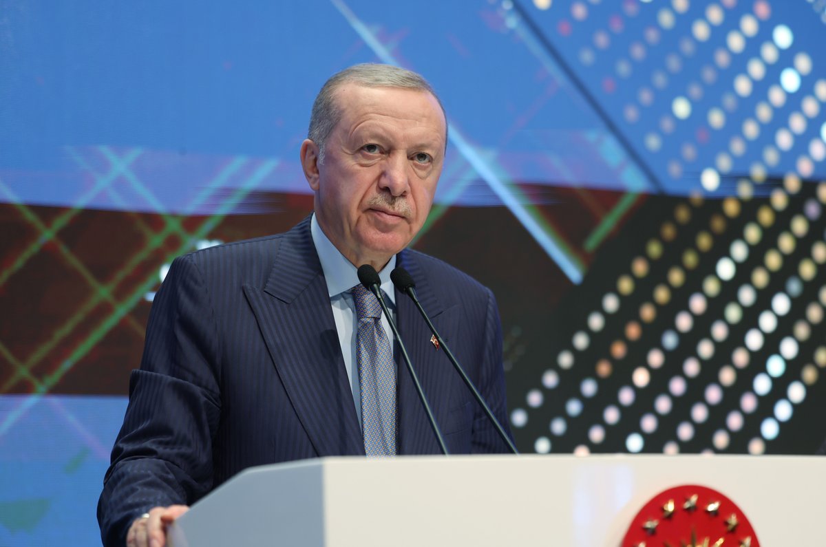 Erdoğan'dan İş Dünyasına Destek Mesajı: 'Türkiye Ekonomisi Farklı Bir Lige Yükseldi!'