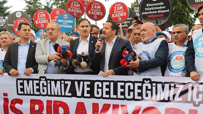 Memur-Sen, Kamu İşvereninin Teklifini Reddederek 81 İlde Eylem Kararı Aldı!