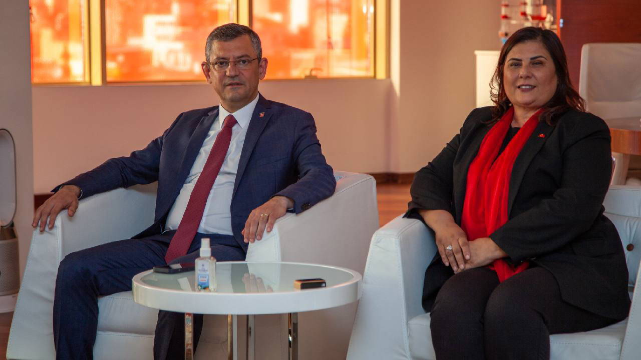 CHP Genel Başkanı Özel: Çerçioğlu'na 'Ya İçeri Atayım Ya da Gel Partime Katıl' Diyorlar!
