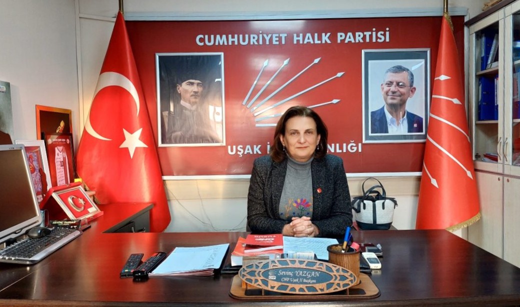 CHP Uşak'tan Şok İstifa: İl Başkanı Görevinden İstifa Etti!