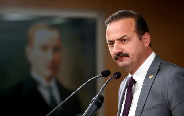 Ağıralioğlu'ndan Sert Açıklamalar : 'Siz PKK'lılarla Kongrelerinizde Birbirlerinizin Kafasından Konfeti Paylaşırken, Dökerken De Karşı Çıkıyordum!'