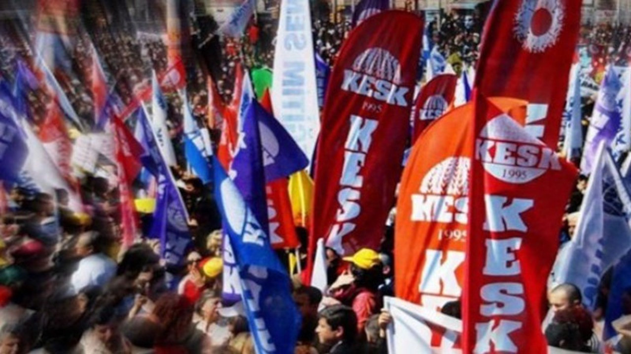 Kamu Emekçileri Sendikası Konfederasyonu: 'Yandaş Sendikalara Karşı Emek Mücadelesi!'