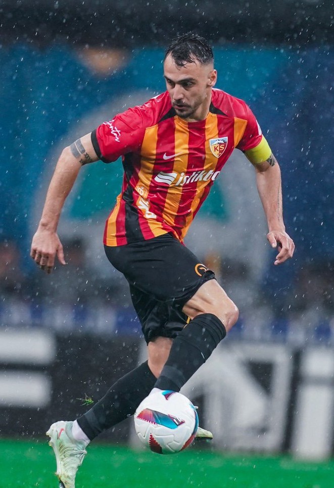 Gökhan Sazdağı Zecorner Kayserispor'dan Ayrıldı