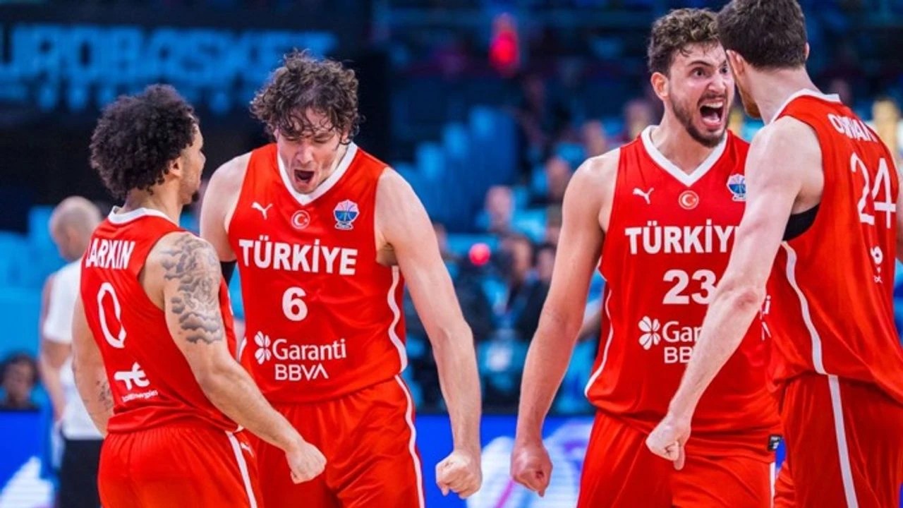 Türkiye Milli Basketbol Takımı EuroBasket Finalinde Almanya Karşısında Şansını Değerlendiriyor