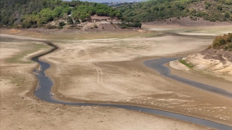 İstanbul'da Baraj Doluluk Oranları Kritik Seviyede: Su Seviyesi Yüzde 27.8'e Düştü!
