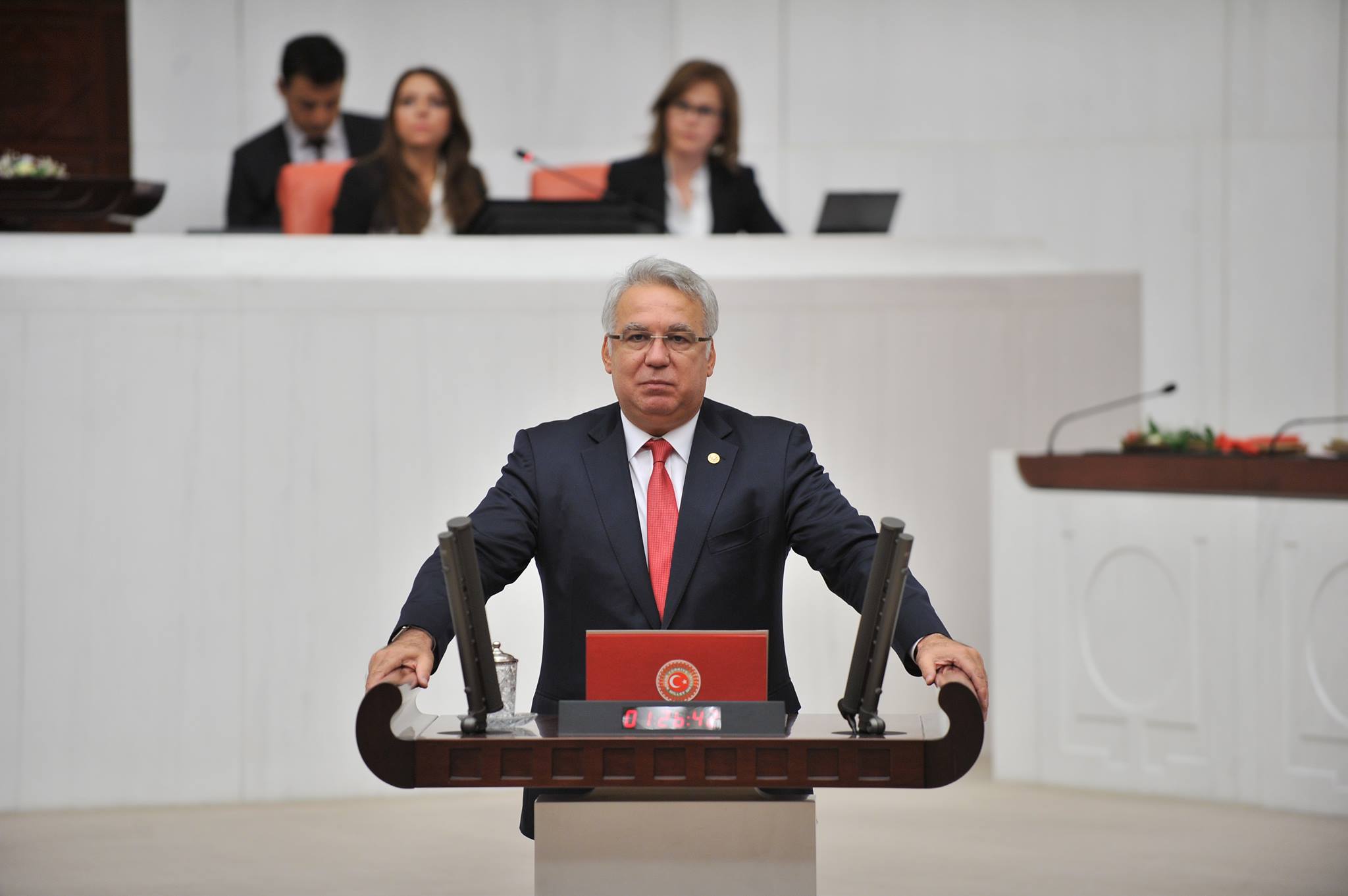 Eski AKP'li Milletvekili Kocabıyık'a Hakaret'ten Tutuklama: 'Benim İçin Nişane!'