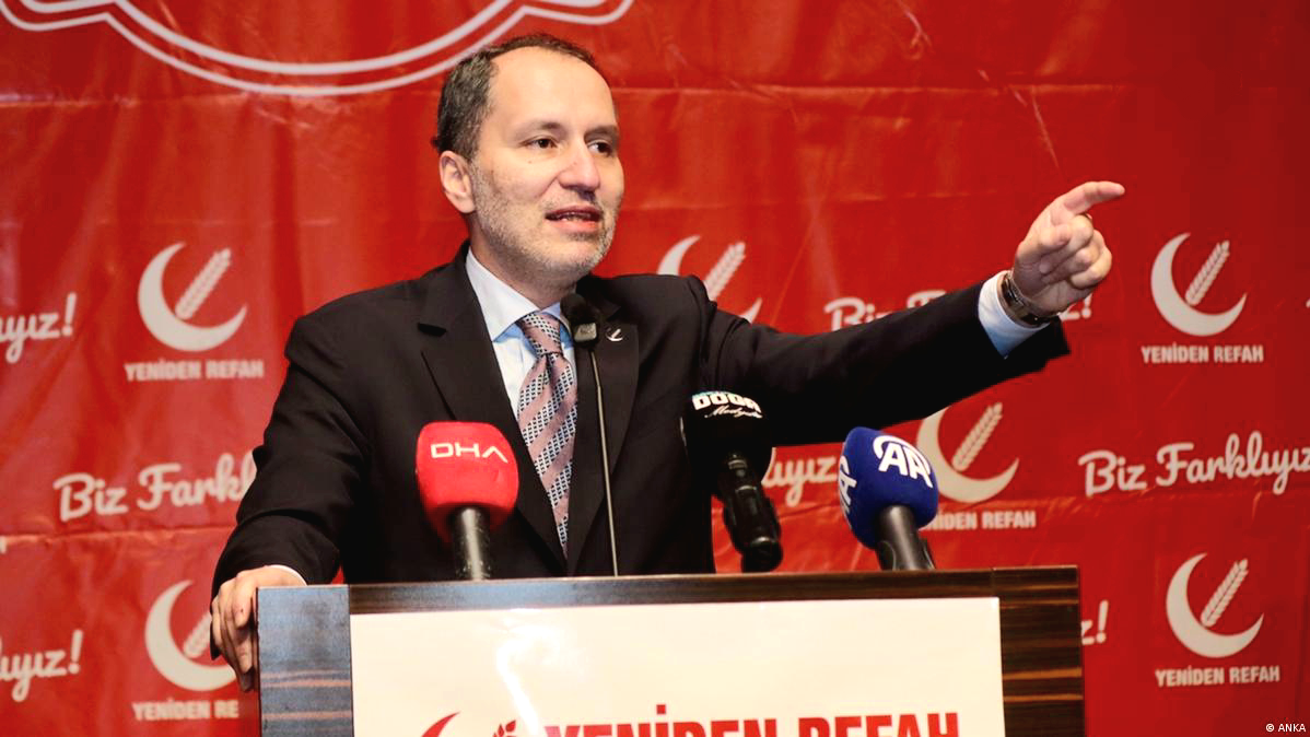 Erbakan'dan Asgari Ücrete Sert Tepki: 'Sefalet Ücretidir, En Az 45 Bin TL Olmalı!'