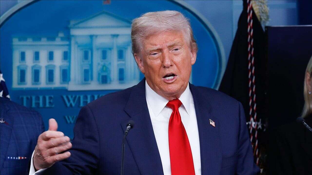 Trump'tan İran'a Sert Uyarı: 'Ateş Etmeye Başlarsanız Karşılık Veririz'