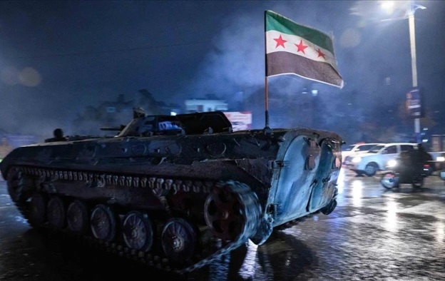 Suriye Ordusu Fırat'ın Batısını Kapalı Askeri Bölge İlan Etti