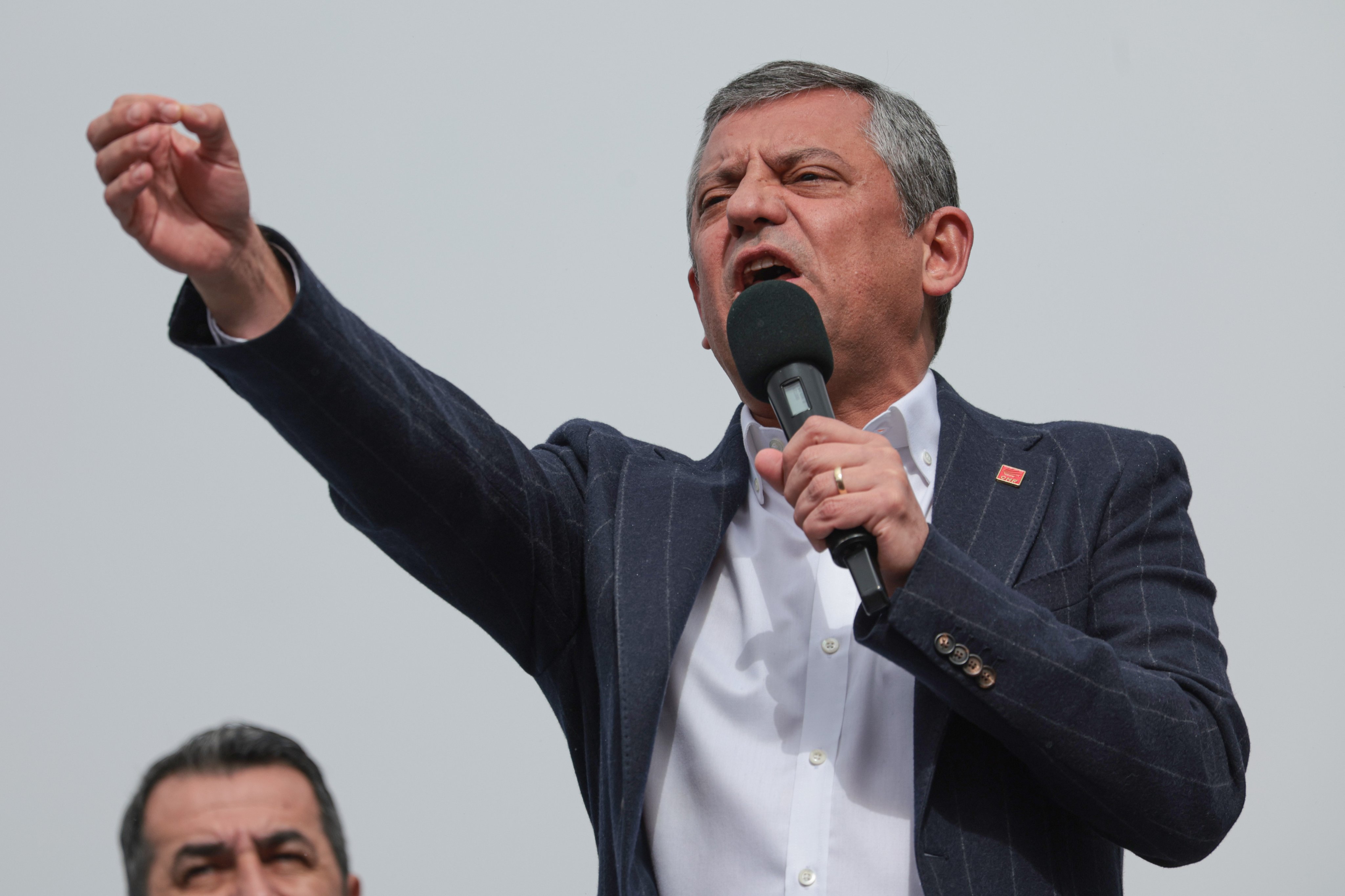 Özel'den Erdoğan'a Sert Çağrı: 'Sandık İstiyoruz, Erken Seçim İstiyoruz'