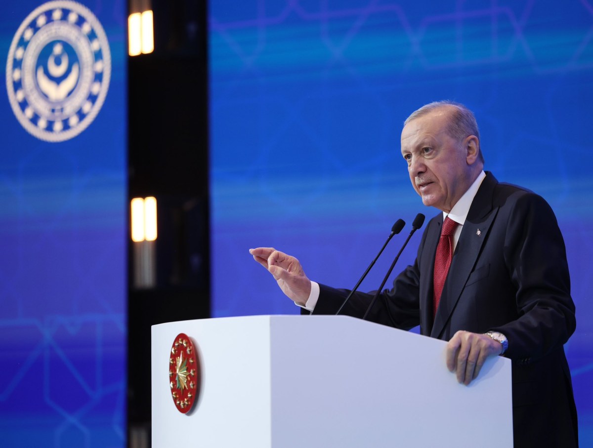 Cumhurbaşkanı Erdoğan'dan Net Mesaj: 'Kadına ve Çocuğa Şiddet Uygulayan İnsanlıktan Nasibini Almamıştır'