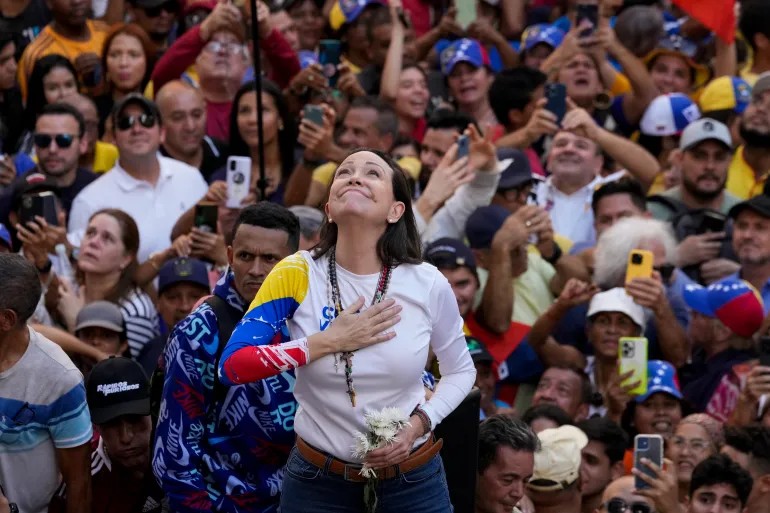 Nobel Barış Ödülü Venezuela'ya: Maria Corina Machado'ya!