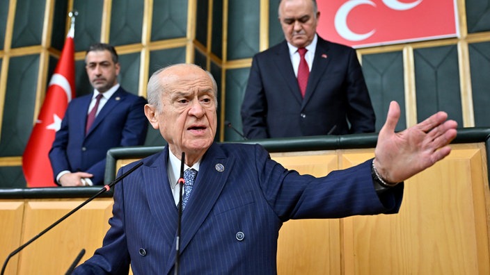 Bahçeli'den KKTC Seçimleri Sonrası Sert Çıkış: 'Federasyon Kabul Edilemez, Acilen Türkiye'ye Katılma Kararı Alınmalı!'